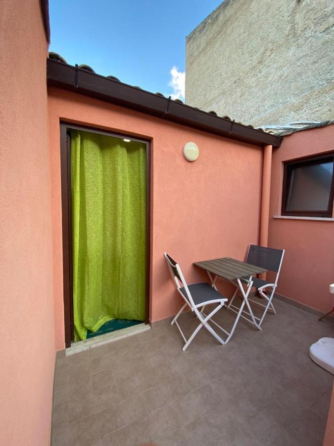 קאסטלמארה דל גולפו Casa Verde מראה חיצוני תמונה